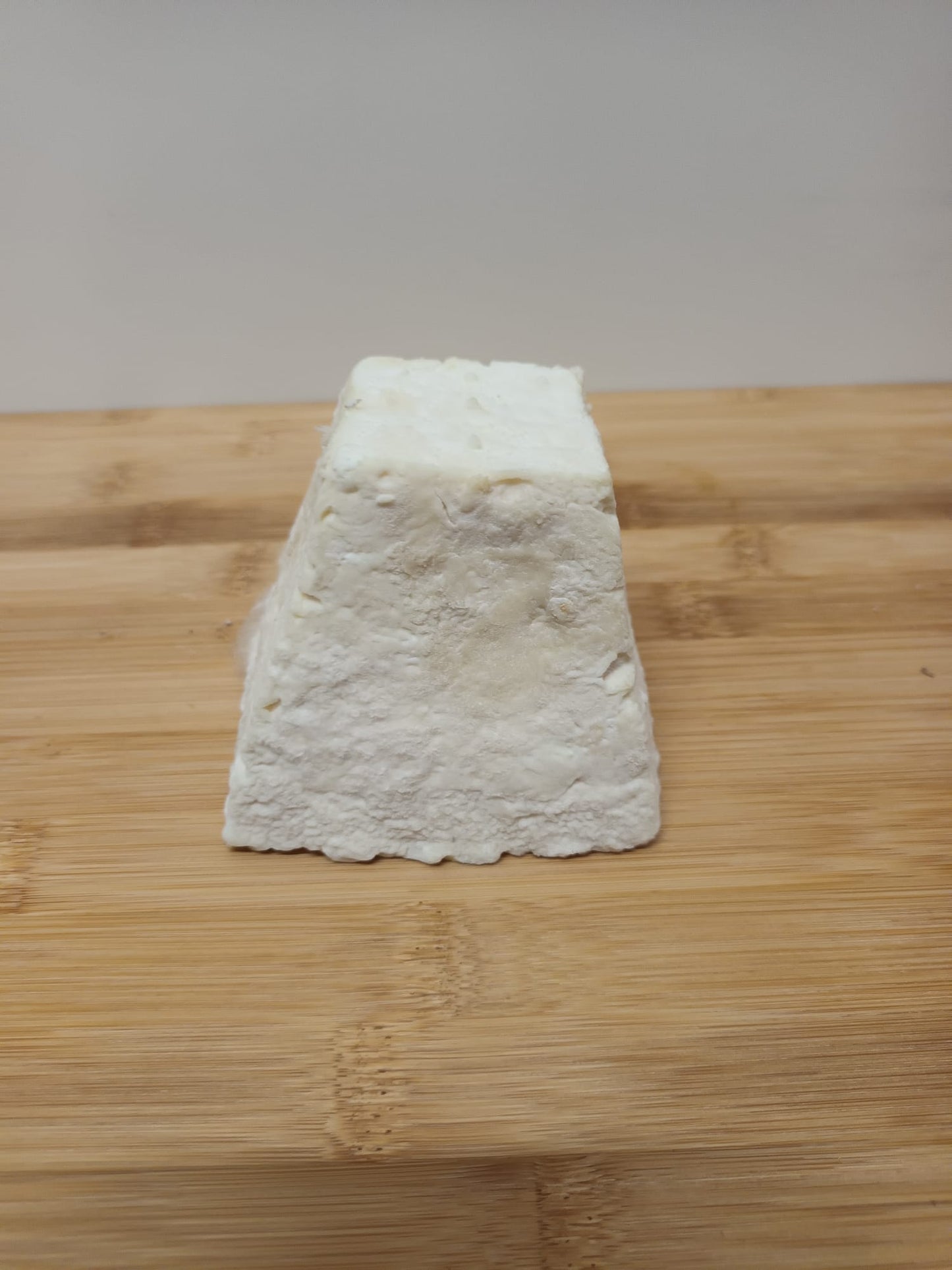 Pyramide au Lait de Chèvre