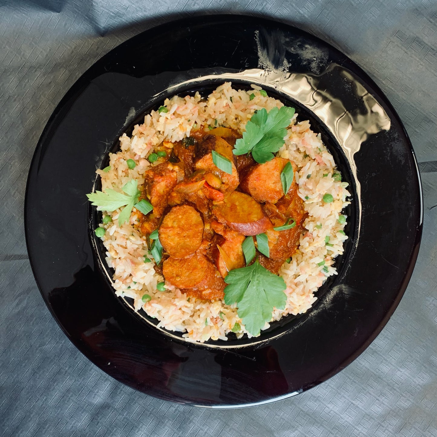 Rougail Saucisse et son Riz Cantonais